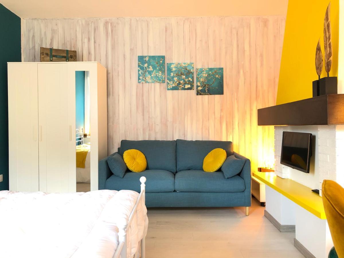 Clua Holiday House Porto Ceresio Eksteriør billede