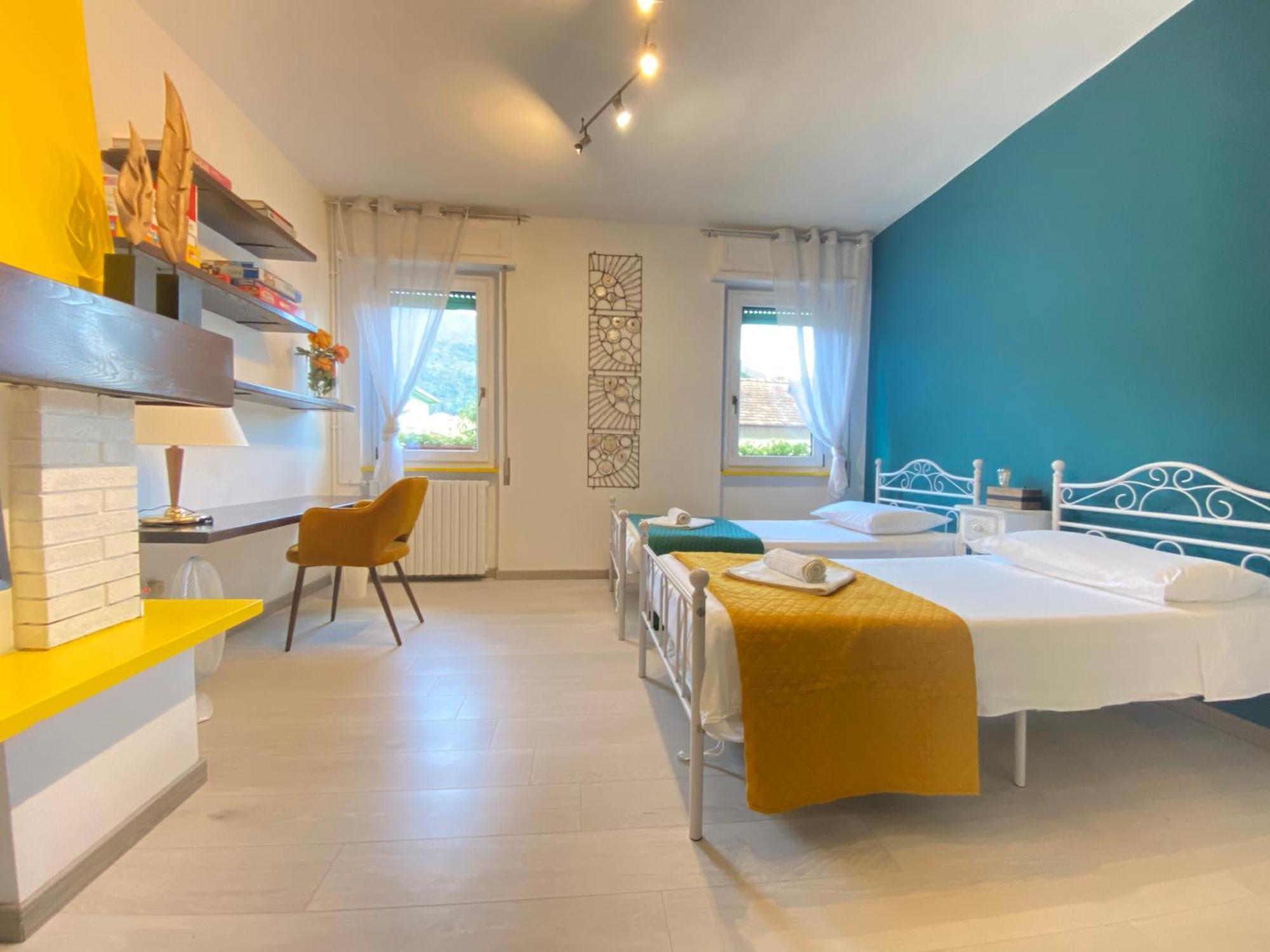 Clua Holiday House Porto Ceresio Eksteriør billede